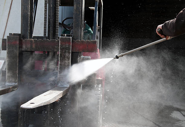 Best Pressure Washing Driveway  in New Egypt, NJ